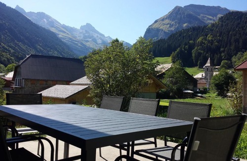 Le Reposoir Chalet De Esquí | Magnifique Chalet au cœur du Village du Reposoir
