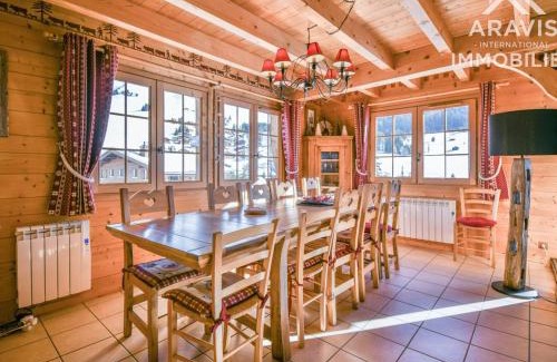 Le Chinaillon Chalet De Esquí | Magnifique chalet 4 étoiles, 4 chambres, 8 pers., wifi - FR-1-391-35