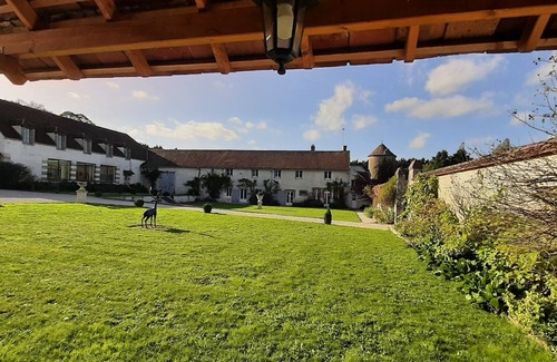 Gy-les-Nonains Casa | Magnifique Domaine de Caractère en Pleine Nature