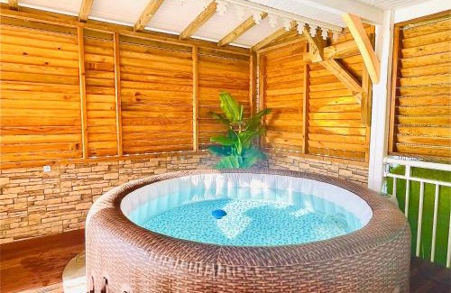 Le Lamentin Casa | Magnifique haut de villa spacieux campagne,Jacuzzi