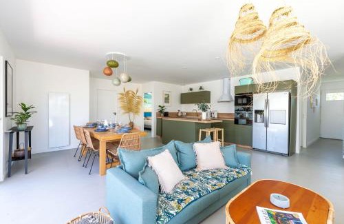 Le Bois-Plage-en-Re Villa | Magnifique Récente Villa de charme avec piscine