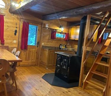 Hauderes Chalet De Esquí | Magnifique racard rénové isolé 10 minutes de marche