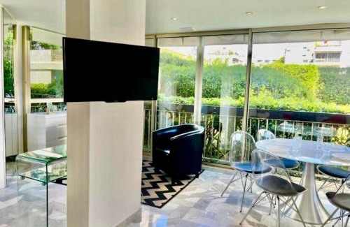 Mandelieu-la-Napoule Beach Apartamento | MAGNIFIQUE t2 RÉSIDENCE LUXE MANDELIEU CANNES PLAGE PRIVÉE PISCINE TENNIS RESTAURANT