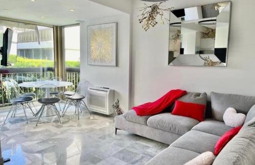 Mandelieu-la-Napoule Beach Apartamento | MAGNIFIQUE t2 RÉSIDENCE LUXE MANDELIEU CANNES PLAGE PRIVÉE PISCINE TENNIS RESTAURANT