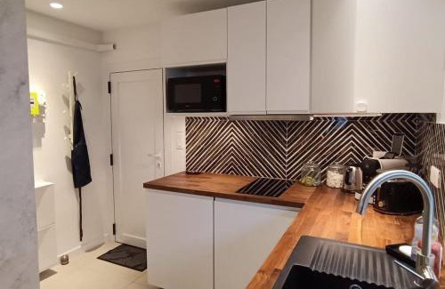 Quartier Administrations Apartamento | Magnifique T2 centre ville 5 min à pieds des Arènes de Nîmes
