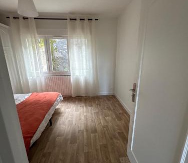 Rodez Apartamento | Magnifique T3, deux chambres parking