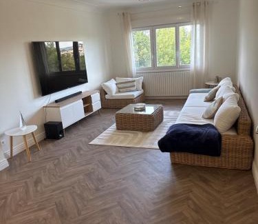 Rodez Apartamento | Magnifique T3, deux chambres parking