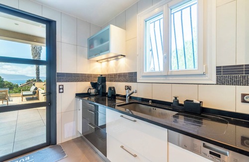 Porto Pollo Apartamento | Magnifique VUE MER : Appartement T4 DE Standing A Louer A Porto Pollo!!