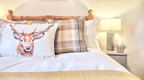 Moreton-in-Marsh Casa | Magnolia Cottage-Exclusive Cotswold Package