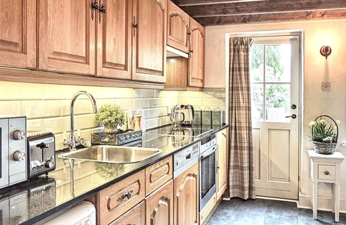 Moreton-in-Marsh Cabaña | Magnolia Cottage