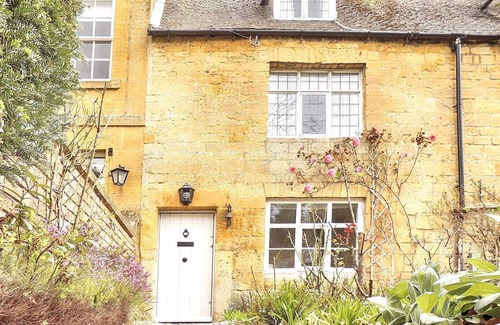 Moreton-in-Marsh Cabaña | Magnolia Cottage