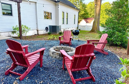 Covington Casa | Magnolia Cottage - in the heart of Mystic Falls & Covington Square!