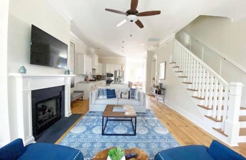 Historic District - North Casa | Magnolia Estate - 3 Separate Units, Courtyard
