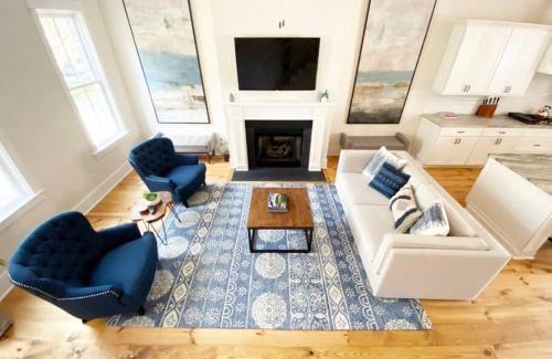Historic District - North Casa | Magnolia Estate - 3 Separate Units, Courtyard