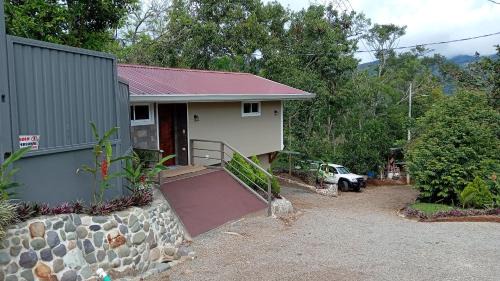 San Isidro de El General Villa | Magnolia Farm Suites