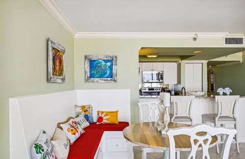 Holiday Isle Condominio | Magnolia House 309 1 Bedroom Condo by RedAwning
