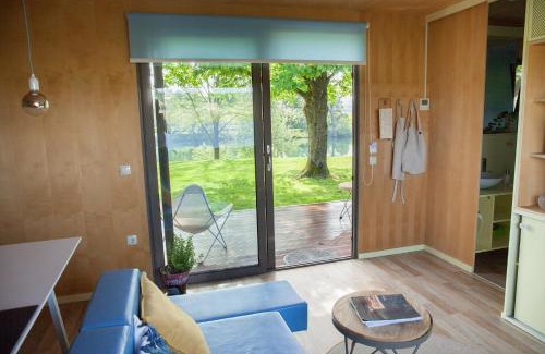 Metlika Casa | MAGNOLIA HOUSE by the RIVER BB