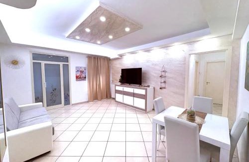 San Giorgio-Librino-San Giuseppe la Rena-Zia Lisa-Villaggio Sant'Agata Apartamento | Magnolia house