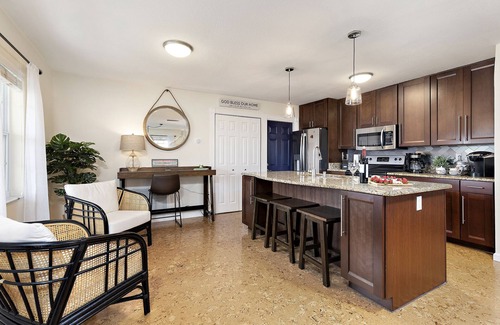 Clearwater Casa | Magnolia Ocean Retreat, 🏡5 min from Honeymoon Beach 🌴