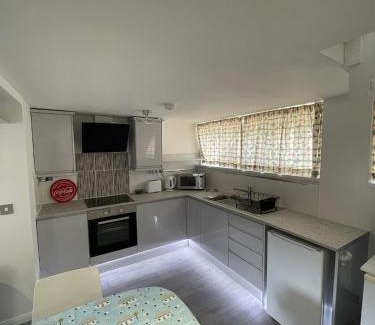 Wareham Casa | Magnolia Passageway to the Jurassic Coast.