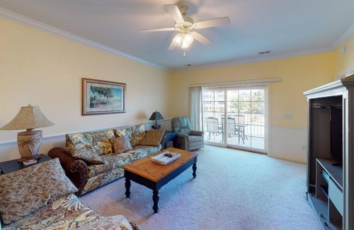 Central Myrtle Beach Condominio | Magnolia Pointe by Coastline Resorts