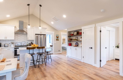 Petaluma Casa | Magnolia Story *30+ Day Rental*