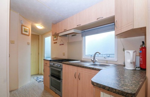 Llanllyfni Cabaña | MAGNUM, pet friendly, with a garden in Penygroes