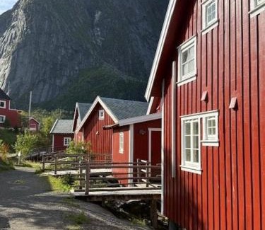 Reine Casa | Magnusbua in Reine city center