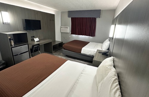 Fort Wayne Hotel | Magnuson Hotel Fort Wayne North – Coliseum