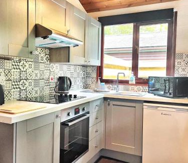 Warminster Casa | Magpie 4 Hot Tub Huntersmoon-Warminster-Bath-Salisbury