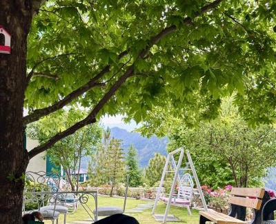 Abbottabad Cama Y Desayuno | Magpie Lodge