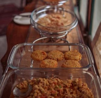 Abbottabad Cama Y Desayuno | Magpie Lodge