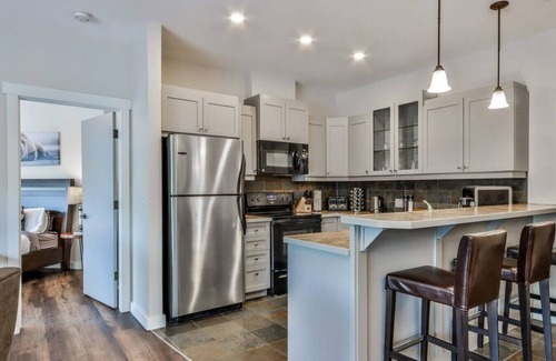Canmore Apartamento | Cozy Mountain Condo!