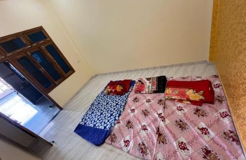 Jhusi Casa | Maha Kumbh Homestay