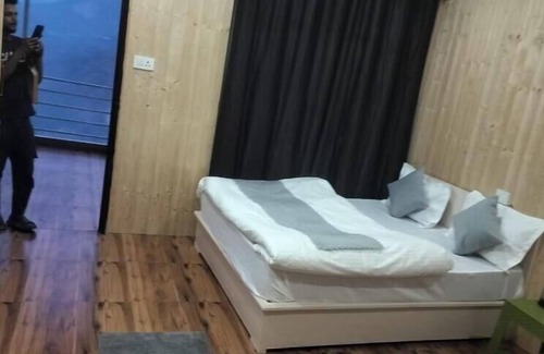 Guptkashi Hotel | MahaGauri Hotel & Resort