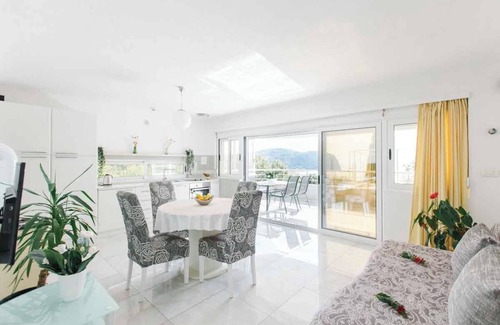 Kaluđerac Apartamento | Mahakala Center