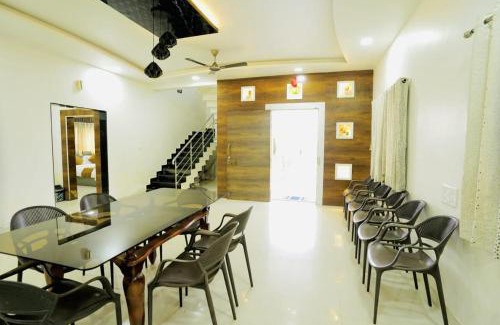 Mahabaleshwar Hotel | Mahalaxmi Hills