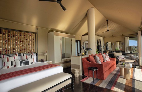 Maasai Mara Otro | Mahali Mzuri