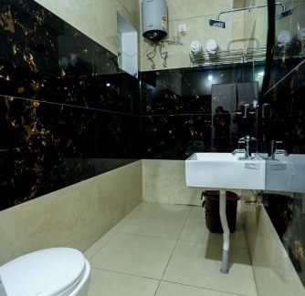 Tirupati Apartamento | MAHAS Vrindavan by MAHAS Homestays - 3 BHK Flats - Fully Airconditioned