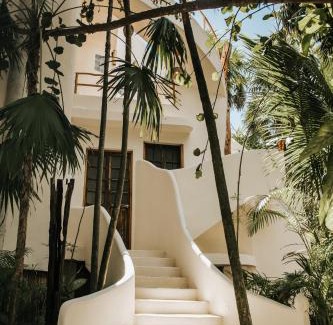 Zona Hotelera Hotel | Mahayana Tulum Beach Homes
