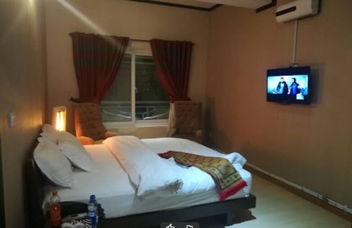 Changla Gali Hotel | Mahgul Restaurant And Resort
