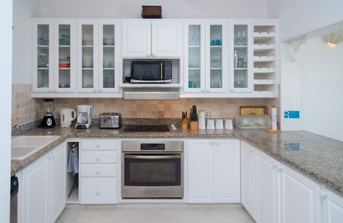 Old Trees Bay Casa | Mahogany Bay by Blue Sky Luxury