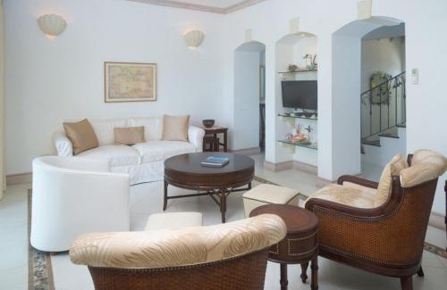 Old Trees Bay Casa | Mahogany Bay by Blue Sky Luxury