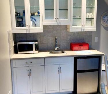 Southeast Calgary Apartamento | Mahogany Escape - Your Calgary Oasis