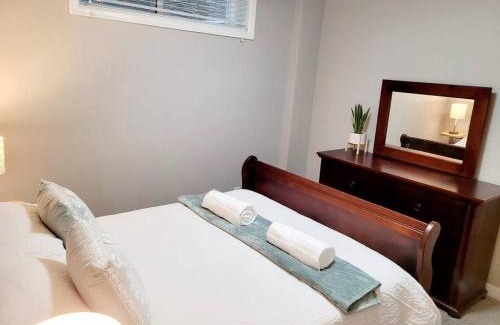 Southeast Calgary Apartamento | Mahogany Escape - Your Calgary Oasis