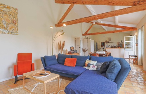 Arpaillargues-et-Aureillac Casa | Maison Dou Vala, a holiday home for 6 people near Uzès in France