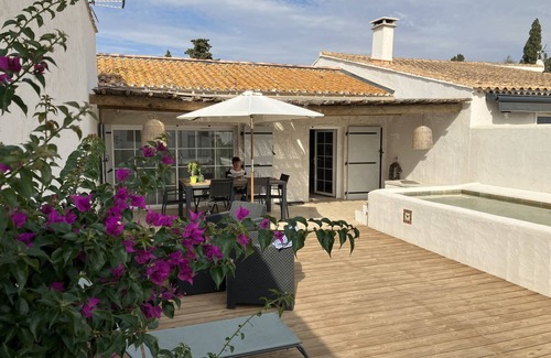 Saintes-Maries-de-la-Mer Casa | Maison en Camargue à 5 mn des Saintes Maries de la Mer Avec Bassin D'agrément