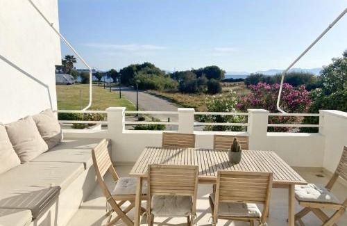 Rafina-Pikermi Casa | Maia beach house