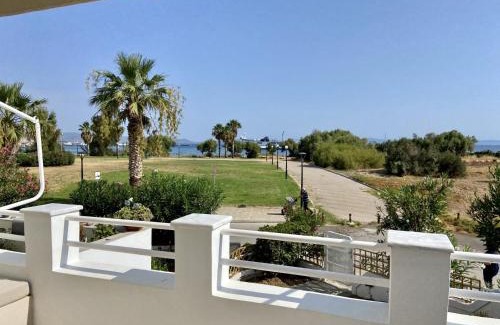 Rafina-Pikermi Casa | Maia beach house