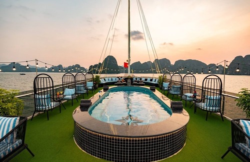 Ha Long Alquiler De Eote | Maia Cruise